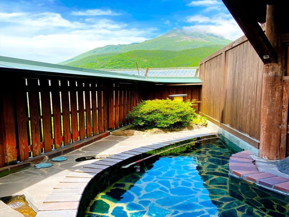 Ryokan Hikarinoie Yufu Eksteriør billede